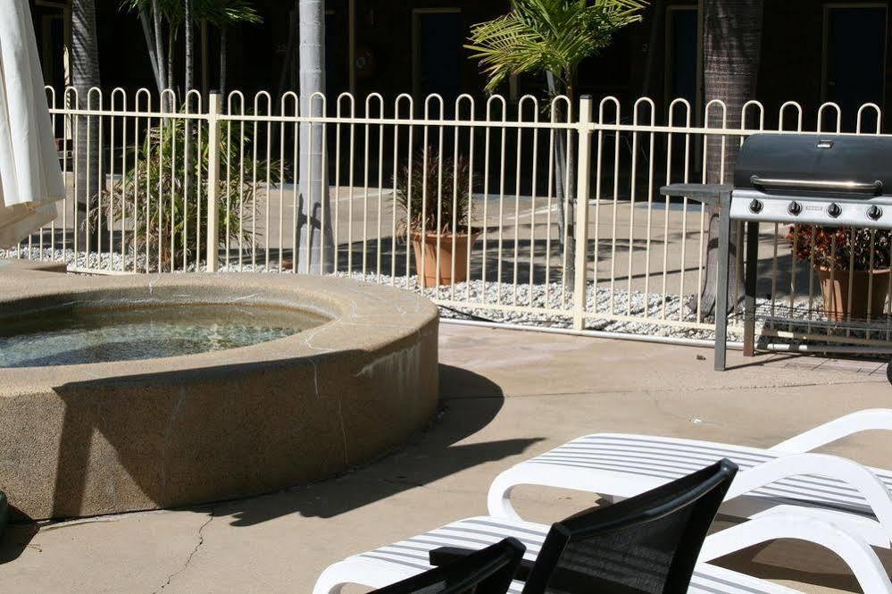 Billabong Lodge Motel Таунсвилл Экстерьер фото