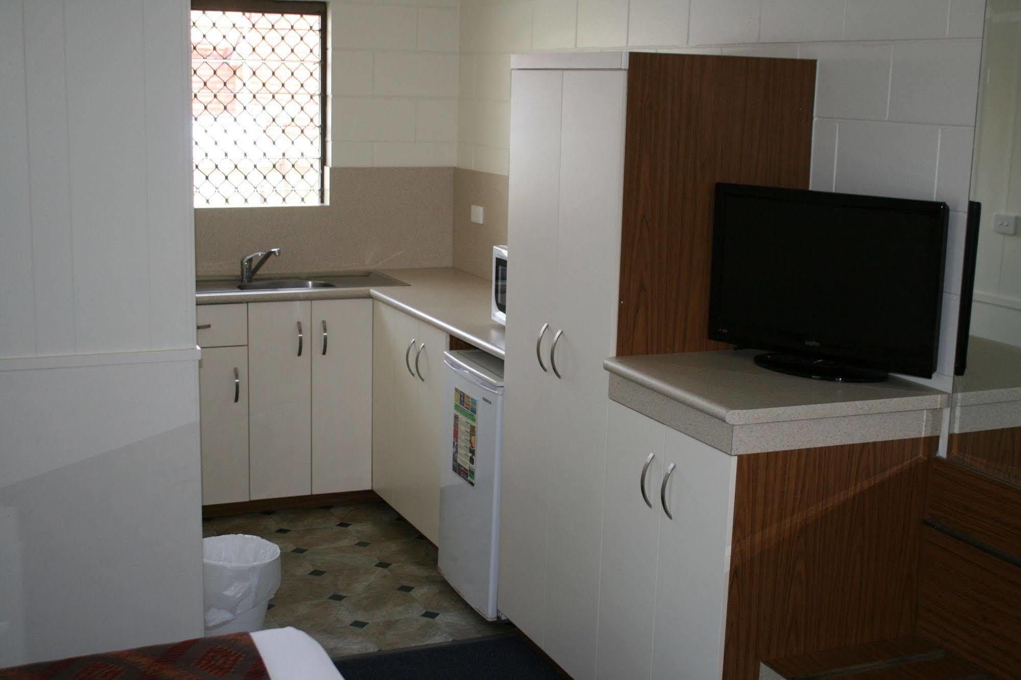 Billabong Lodge Motel Таунсвилл Экстерьер фото